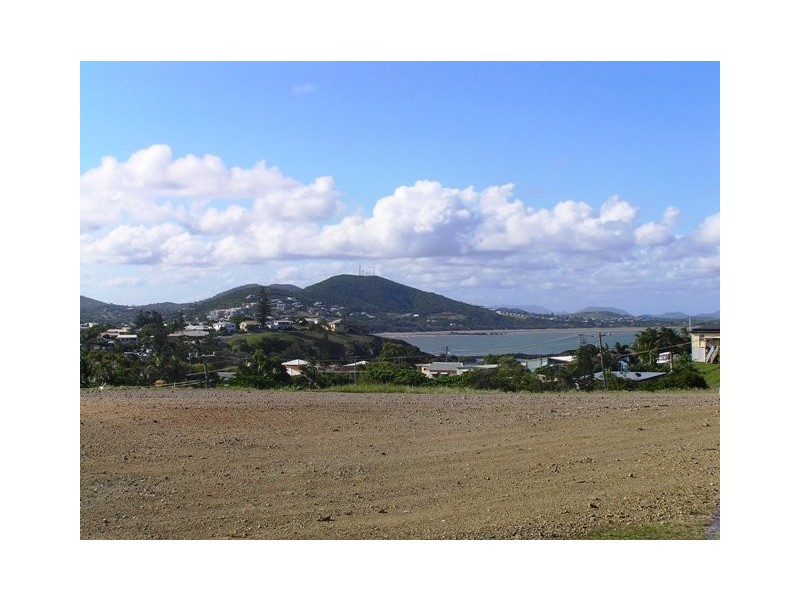 121 Matthew Flinders Dve, Yeppoon QLD 4703