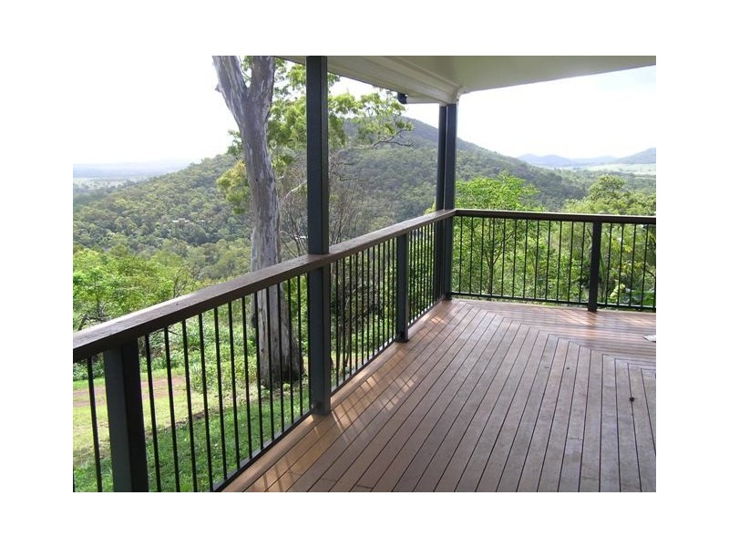 303 Preston Rd, Yeppoon QLD 4703