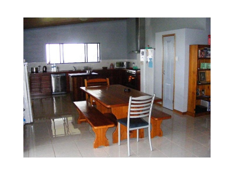 303 Preston Rd, Yeppoon QLD 4703