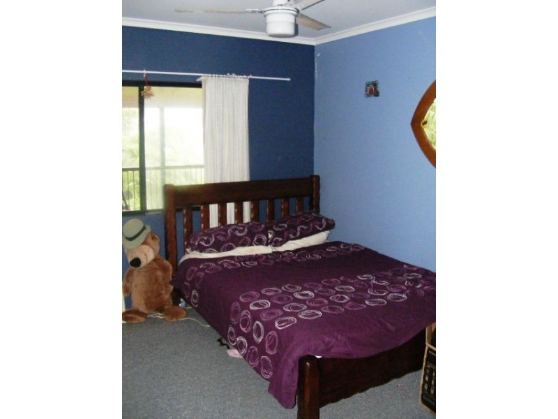 303 Preston Rd, Yeppoon QLD 4703