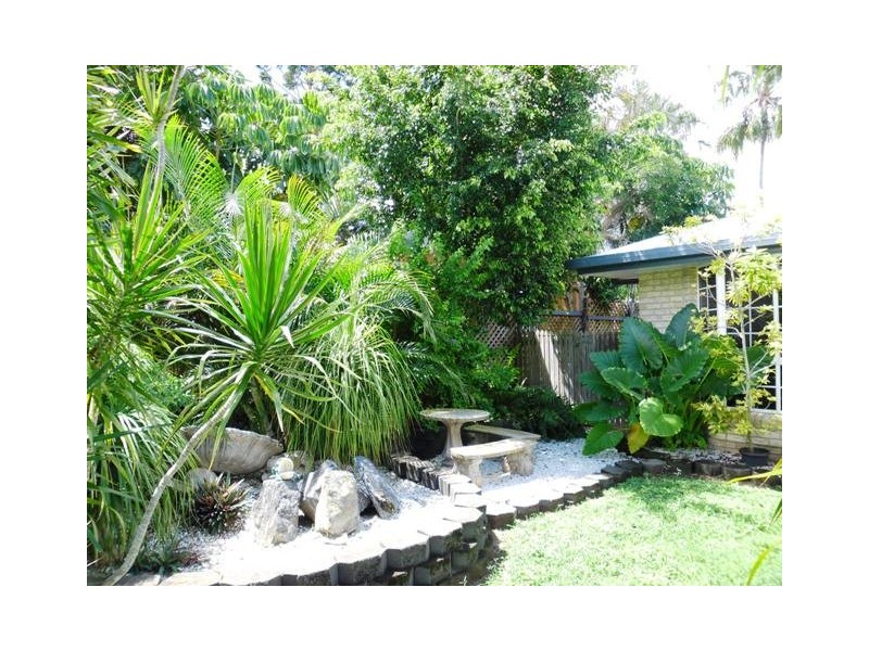 25 Gardenia, Kinka Beach QLD 4703