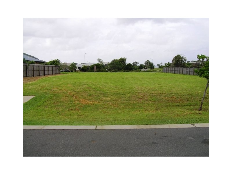 35 Saltwater Ct, Mulambin QLD 4703