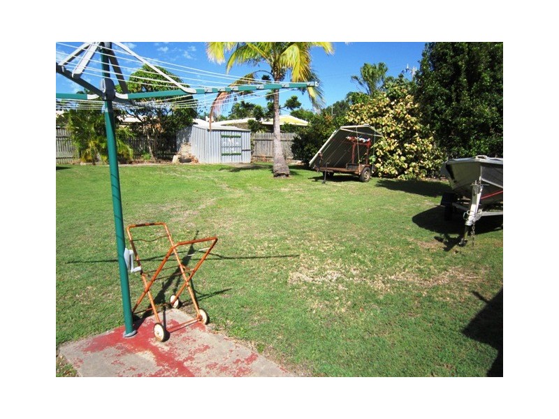 17 Hewitt Street, Emu Park QLD 4710