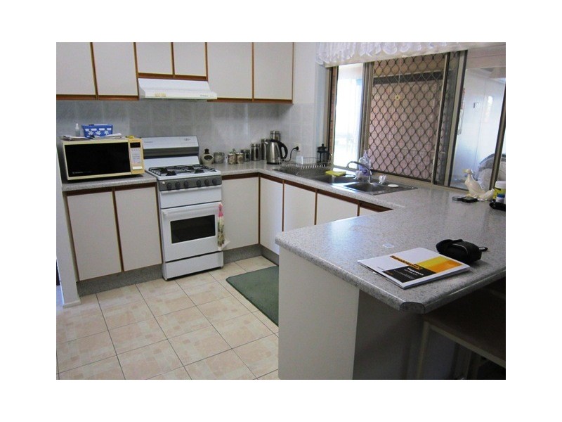 17 Hewitt Street, Emu Park QLD 4710