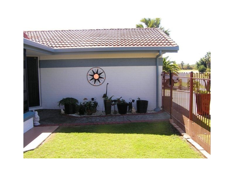 14 Antarctic St, Yeppoon QLD 4703