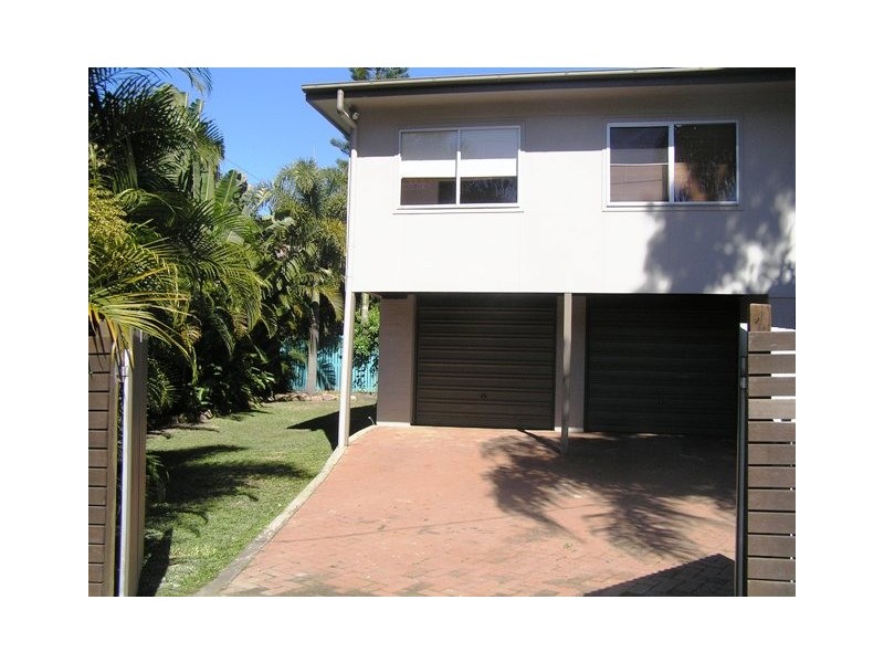 2 Caroline St, Yeppoon QLD 4703