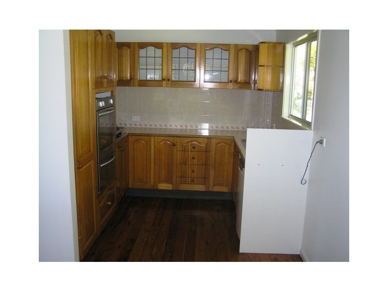 2 Caroline St, Yeppoon QLD 4703