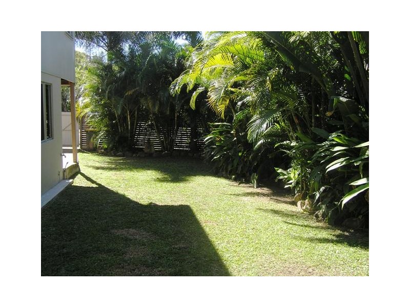 2 Caroline St, Yeppoon QLD 4703