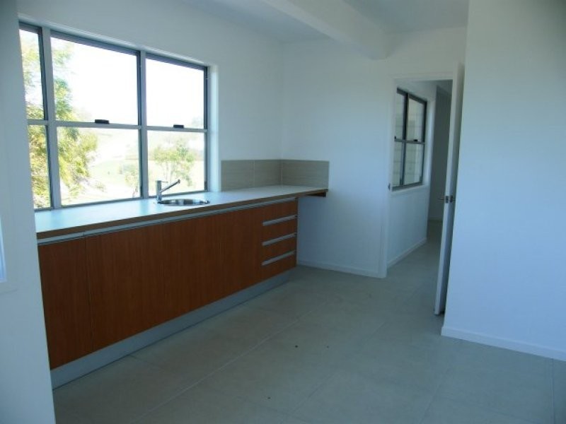33 Cocoanut Drive, Yeppoon QLD 4703