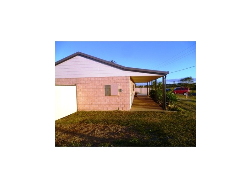 54 Thomas Street, Emu Park QLD 4710