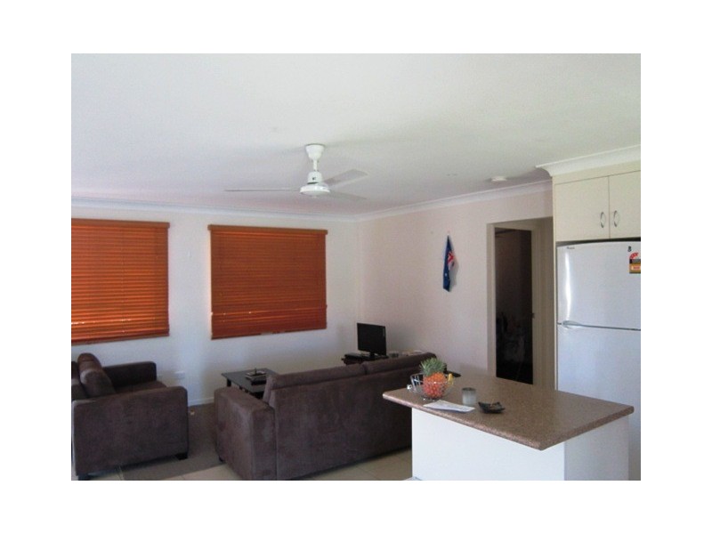 54 Thomas Street, Emu Park QLD 4710