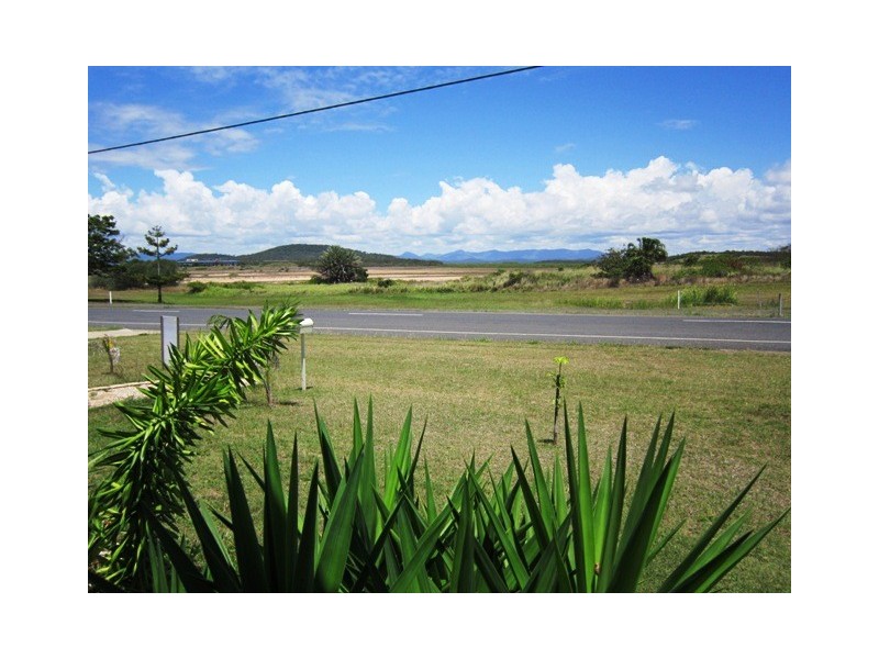 54 Thomas Street, Emu Park QLD 4710