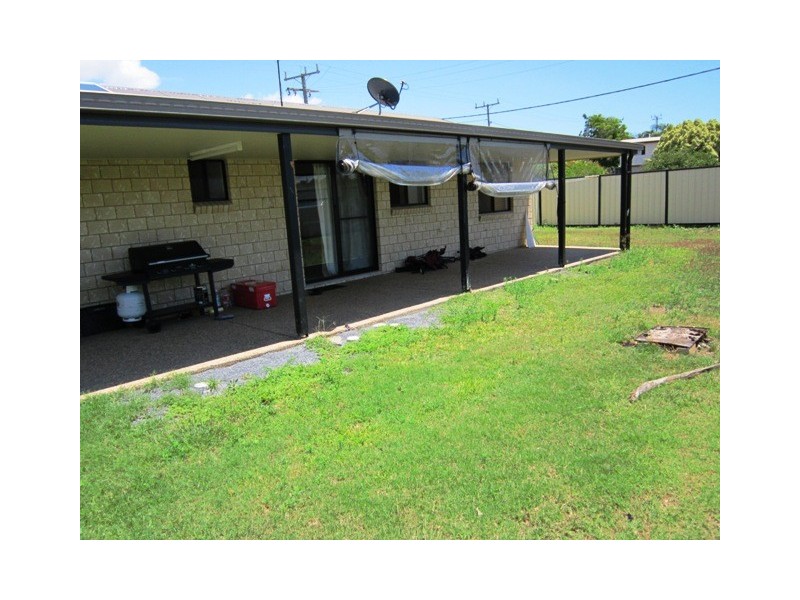 54 Thomas Street, Emu Park QLD 4710