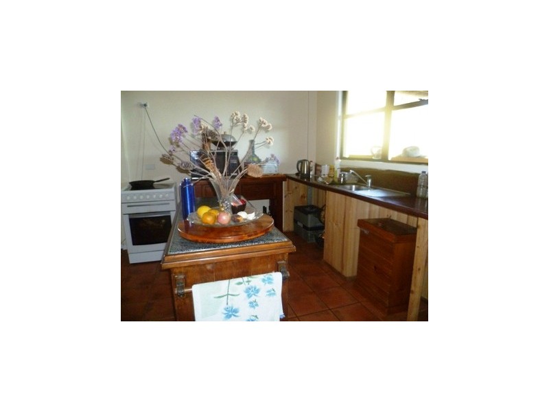 108 Stones Road, Woodbury QLD 4703