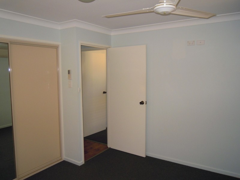 16 Hellas Street, Barlows Hill QLD 4703