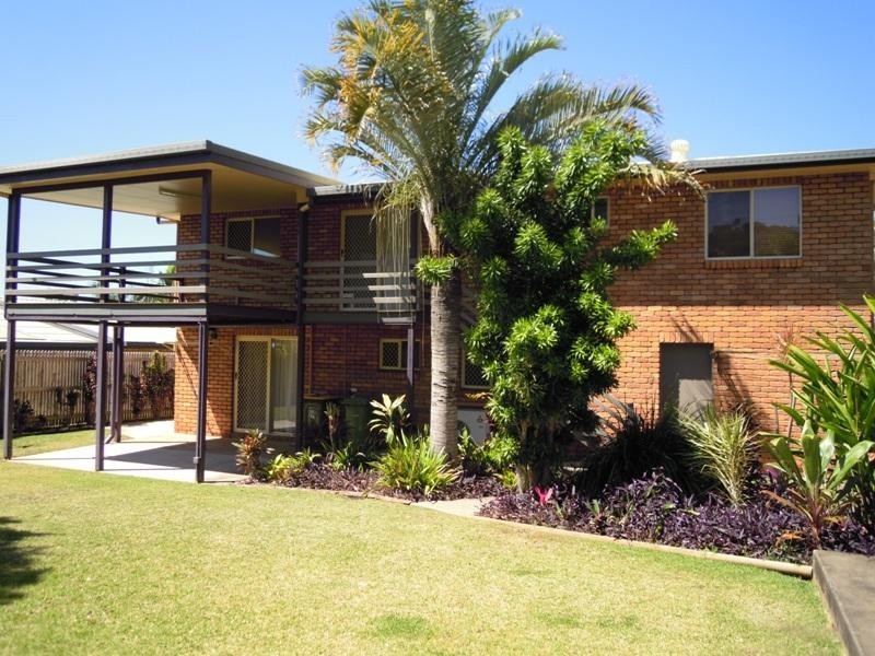 16 Hellas Street, Barlows Hill QLD 4703