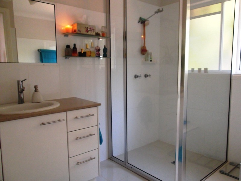 16 Macdonald Street, Barlows Hill QLD 4703