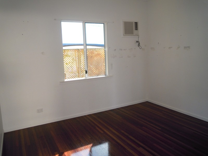 11 Barnes Street, Barlows Hill QLD 4703