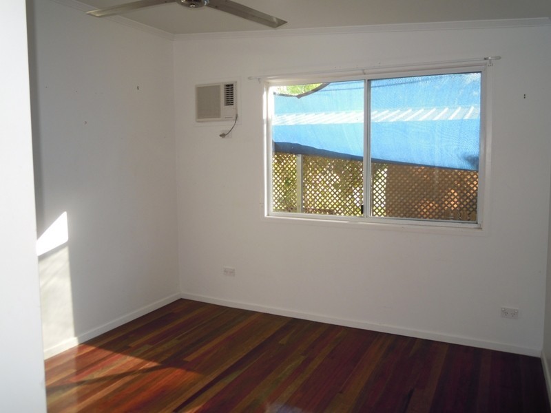 11 Barnes Street, Barlows Hill QLD 4703