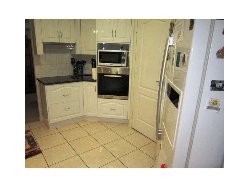 31 Singleton Street, Zilzie QLD 4710