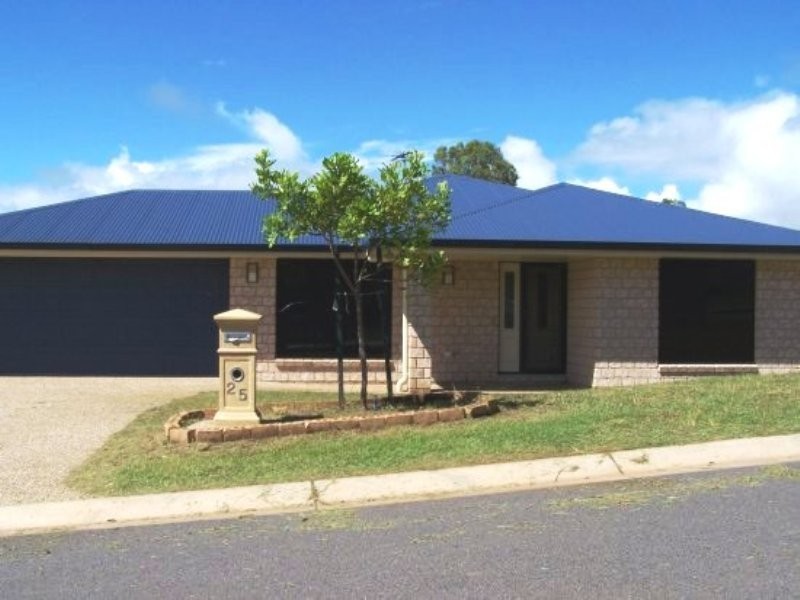 25 Discovery Crescent, Rosslyn QLD 4703