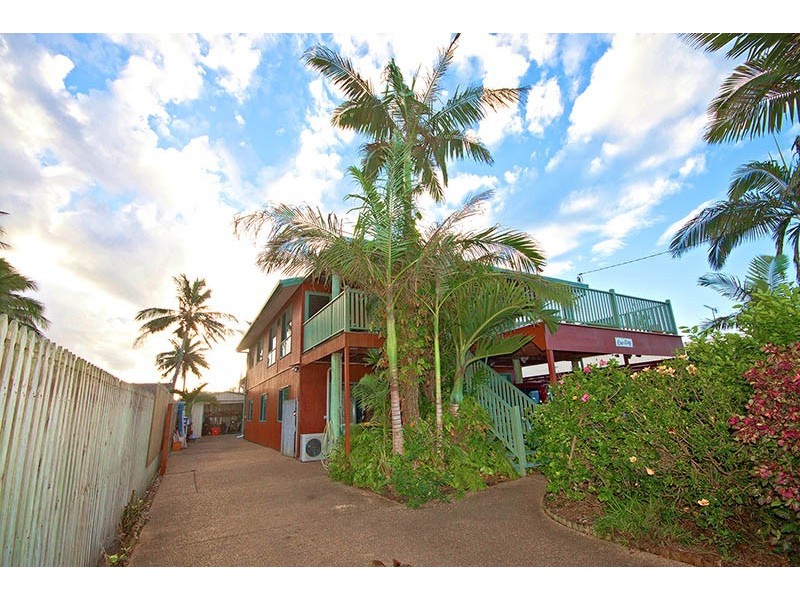 16 Kiama Avenue, Bangalee QLD 4703