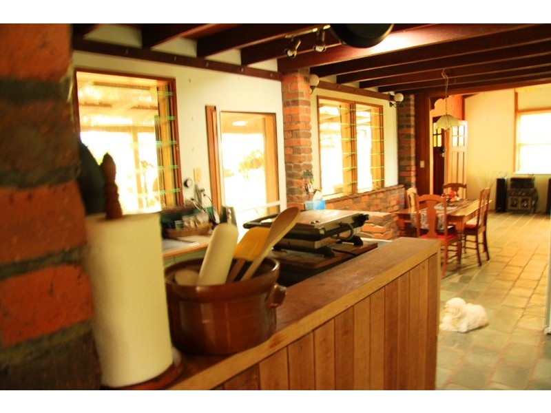 146 Mackays Road, Bondoola QLD 4703