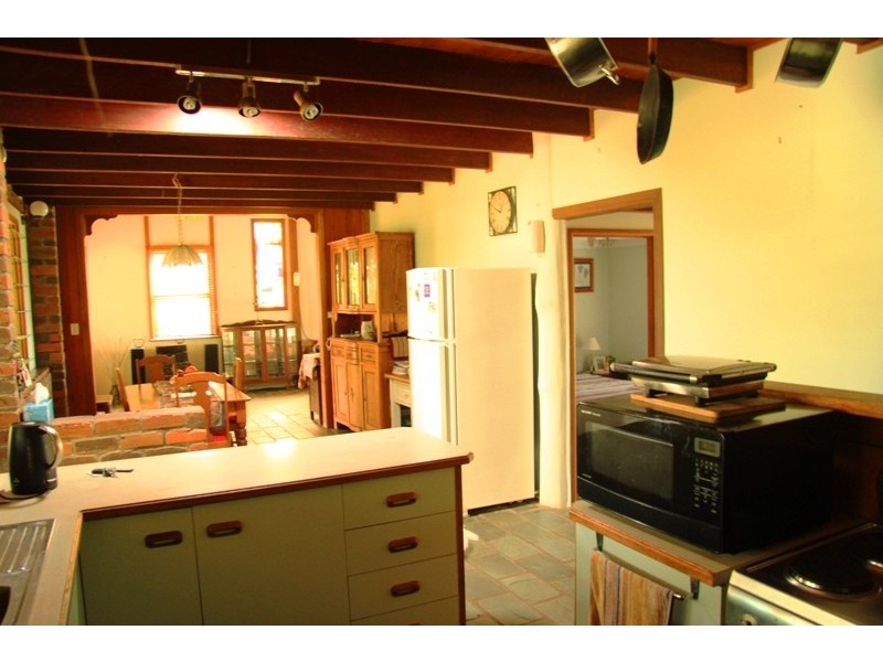 146 Mackays Road, Bondoola QLD 4703