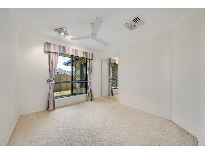 64 Monaco Drive, Zilzie QLD 4710