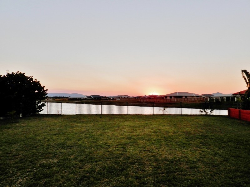 74 Monaco Drive, Zilzie QLD 4710