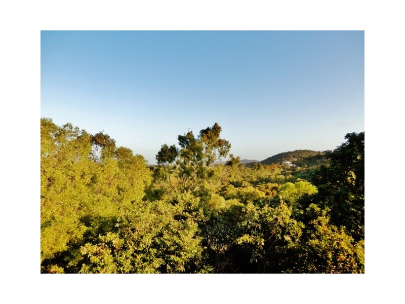 8 Nicole Close, Taroomball QLD 4703