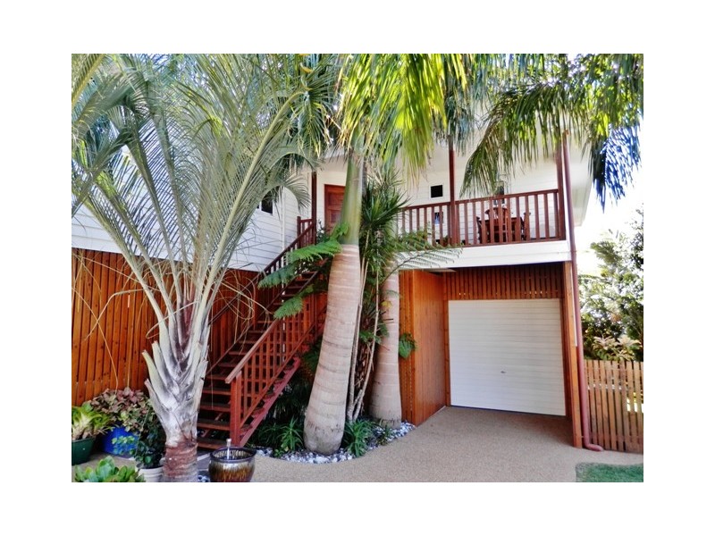24 Coleman Crescent, Pacific Heights QLD 4703