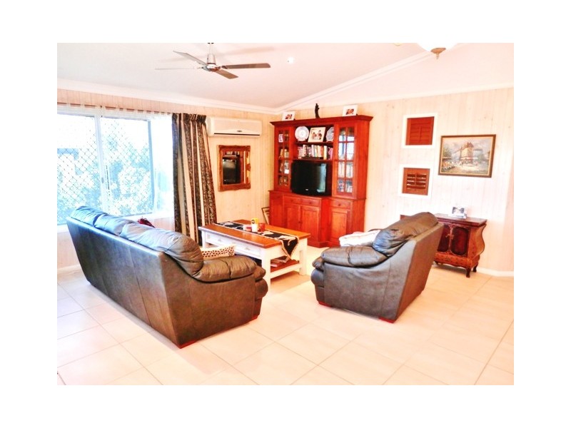 24 Coleman Crescent, Pacific Heights QLD 4703