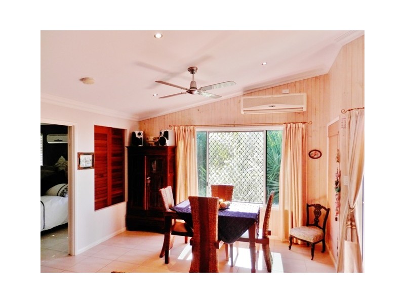 24 Coleman Crescent, Pacific Heights QLD 4703