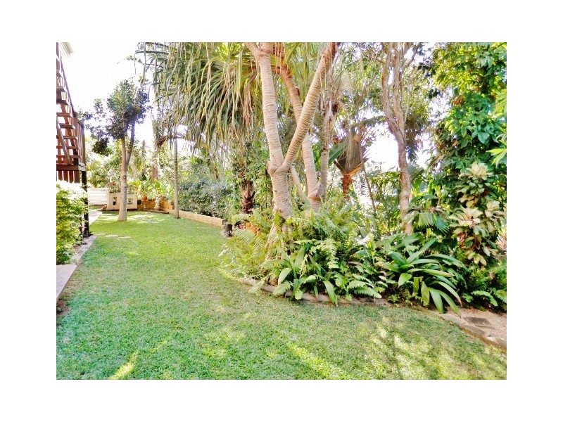 24 Coleman Crescent, Pacific Heights QLD 4703