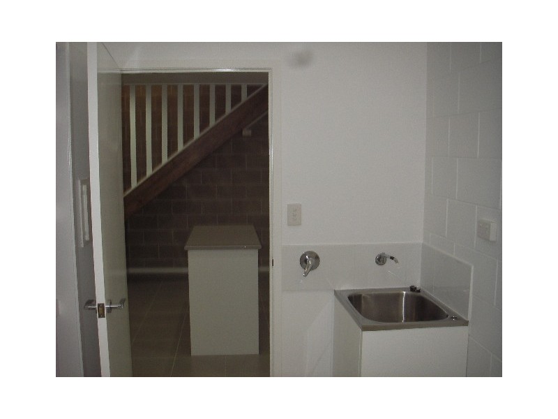 unit 2/ 5 Birdwood Avenue, Yeppoon QLD 4703