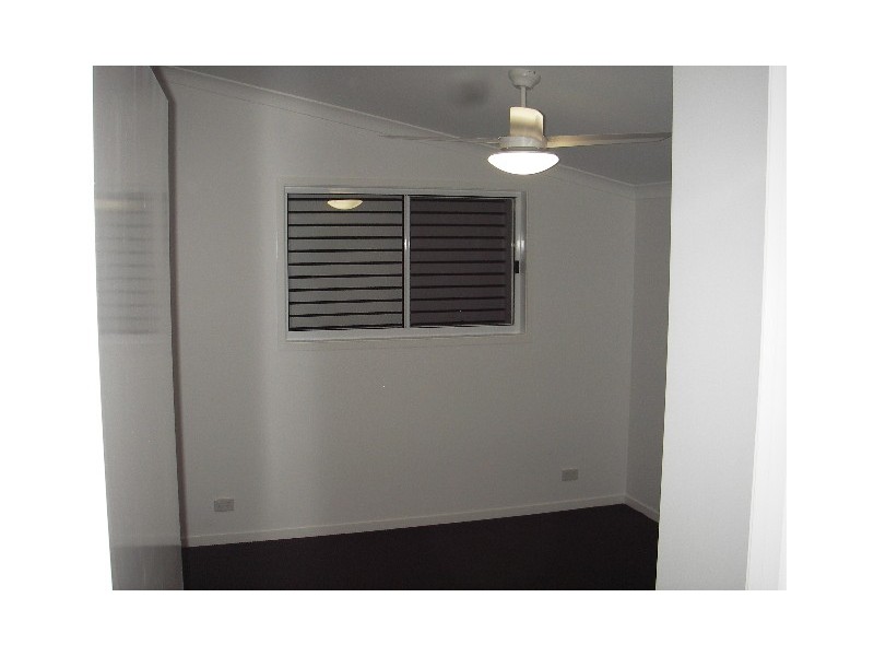 unit 2/ 5 Birdwood Avenue, Yeppoon QLD 4703