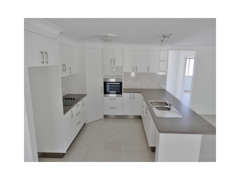 3 Webb Place, Barmaryee QLD 4703