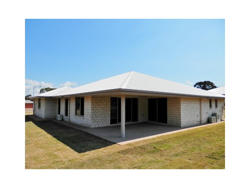 3 Webb Place, Barmaryee QLD 4703