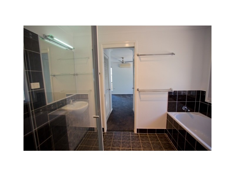 5/24 Kerr Street, Meikleville Hill QLD 4703