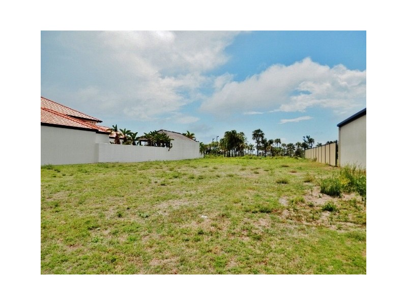 75 Monaco Drive, Zilzie QLD 4710