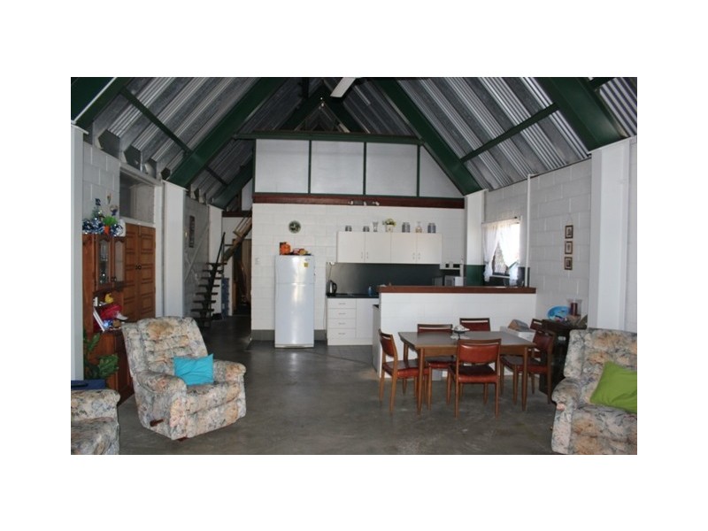 15 Giorgi Close, Keppel Sands QLD 4702