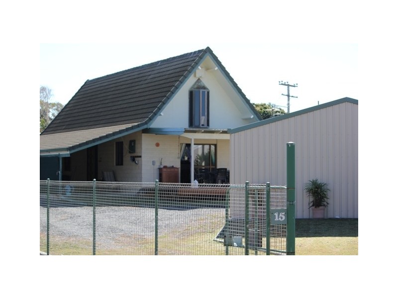 15 Giorgi Close, Keppel Sands QLD 4702