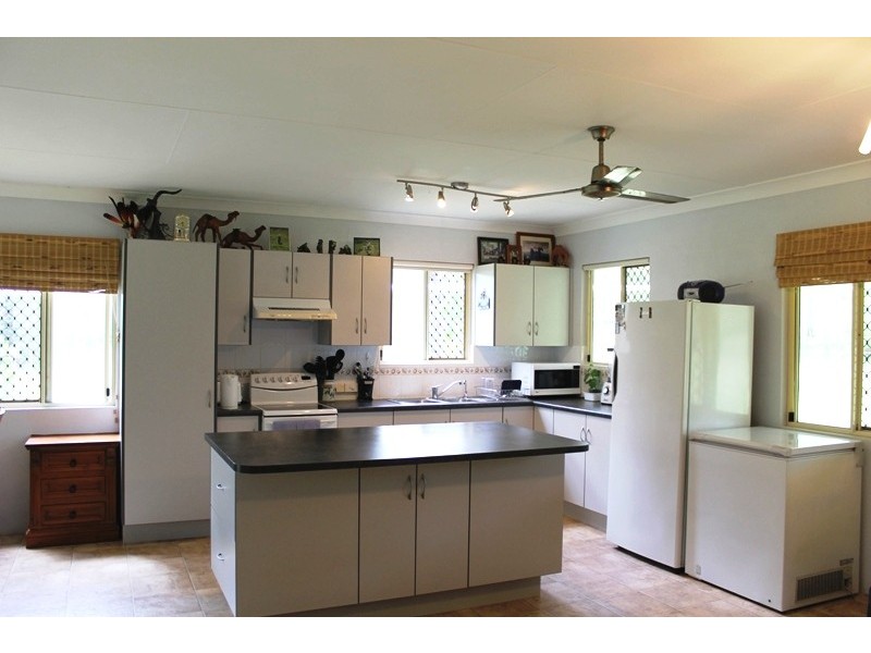 154 VANDERSPECK ROAD, Bondoola QLD 4703