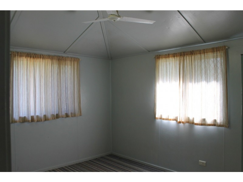 9-11 John Street, Yeppoon QLD 4703