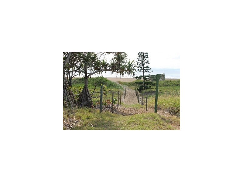 UNIT 11/15-19 TODD AVENUE, Yeppoon QLD 4703