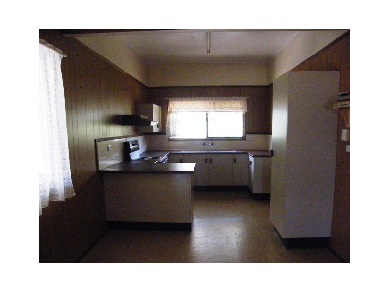 34 ROCKHAMPTON ROAD, Yeppoon QLD 4703