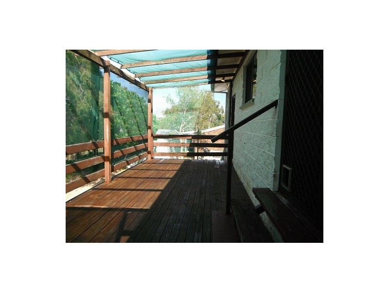 6 Karen Court, Zilzie QLD 4710