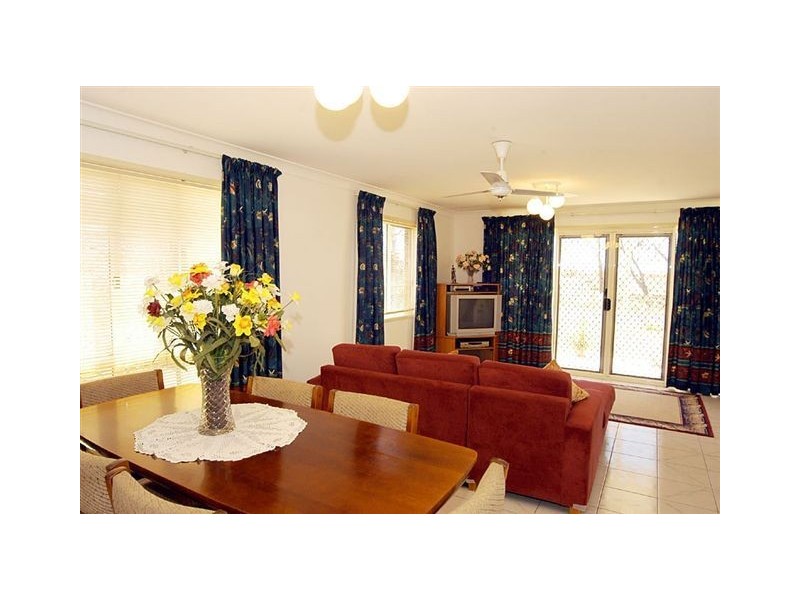 986 Scenic Highway, Kinka Beach QLD 4703