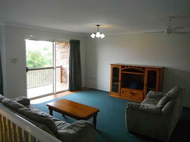 Unit 3/10 Toos Close, Cooee Bay QLD 4703
